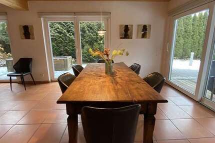 Haus Greifenberg - 5 Zimmer, 175 m&sup2;, 3.100&euro; | Angebot:24467588