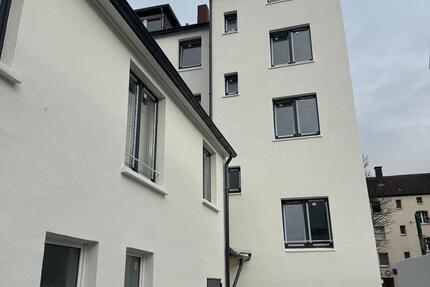 Wohnung Bochum Bochum-Mitte - 2 Zimmer, 90 m&sup2;, 1.000&euro; | Angebot:25158356