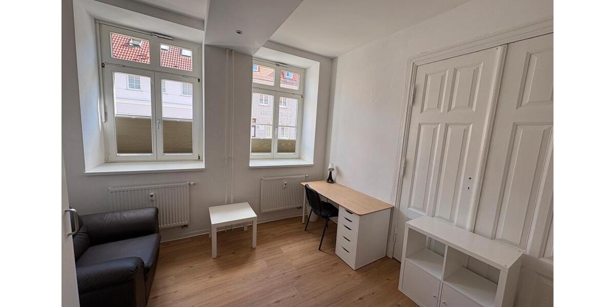 Wohnen auf Zeit Greifswald - 4 Zimmer, 90 m&sup2;, 395&euro; | Angebot:26148511