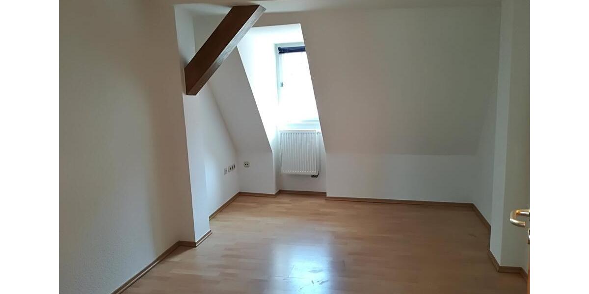 Dachgeschoßwohnung Schmalkalden - 3 Zimmer, 62 m&sup2;, 430&euro; | Angebot:19787794