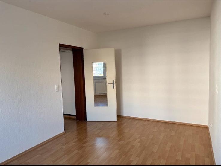 Etagenwohnung Hildesheim Bockfeld - 2 Zimmer, 72 m&sup2;, 570&euro; | Angebot:26024226