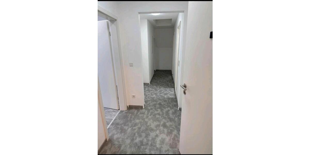 Dachgeschoßwohnung Sankt Augustin - 4 Zimmer, 65 m&sup2;, 950&euro; | Angebot:26222268