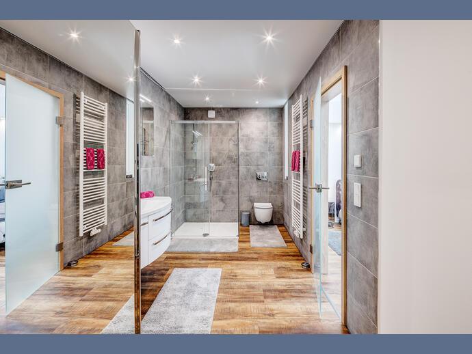 Wohnen auf Zeit Vaterstetten Baldham - 3.5 Zimmer, 200 m&sup2;, 3.950&euro; | Angebot:25384881