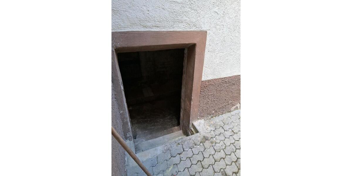 Erdgeschoßwohnung Bretten - 4 Zimmer, 78 m&sup2;, 750&euro; | Angebot:26578963