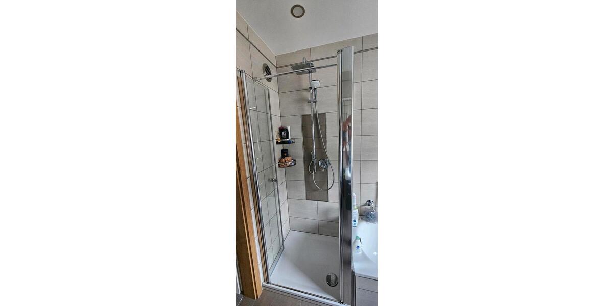 Dachgeschoßwohnung Buttenwiesen - 3 Zimmer, 72 m&sup2;, 1.000&euro; | Angebot:24400878