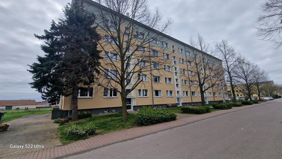 Etagenwohnung Beilrode - 3 Zimmer, 60 m&sup2;, 278&euro; | Angebot:24508028