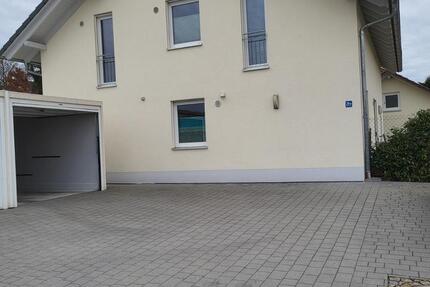 Wohnung Ortenburg - 3 Zimmer, 82 m&sup2;, 680&euro; | Angebot:25171580