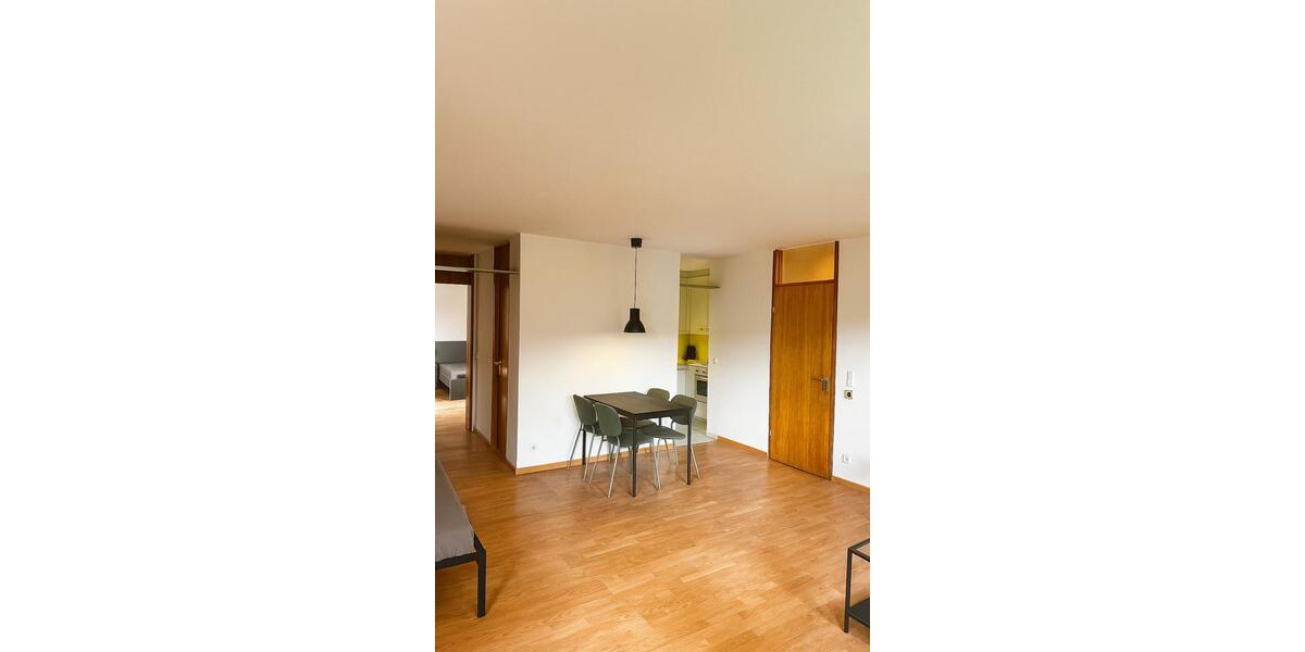 Etagenwohnung Weinstadt - 2 Zimmer, 1.350&euro; | Angebot:23510621