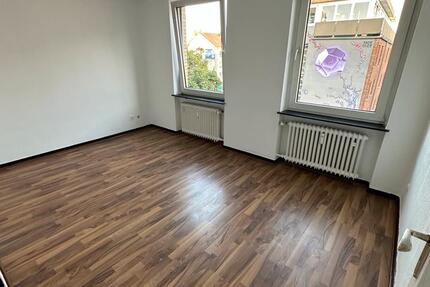 2 ZKB Uni Nähe ab sofort !!!