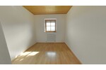 Attraktive, großzügige 3-Zimmer-Mietwohnung mit Galerie und Balkon in Ainring - sofort verfügbar! - Etagenwohnung Ainring Ainring | Angebot:26713707