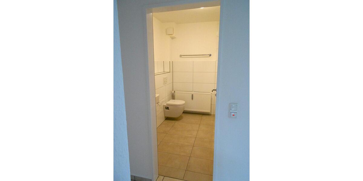 Etagenwohnung Düren Mariaweiler-Hoven - 3 Zimmer, 94 m&sup2;, 900&euro; | Angebot:26532527