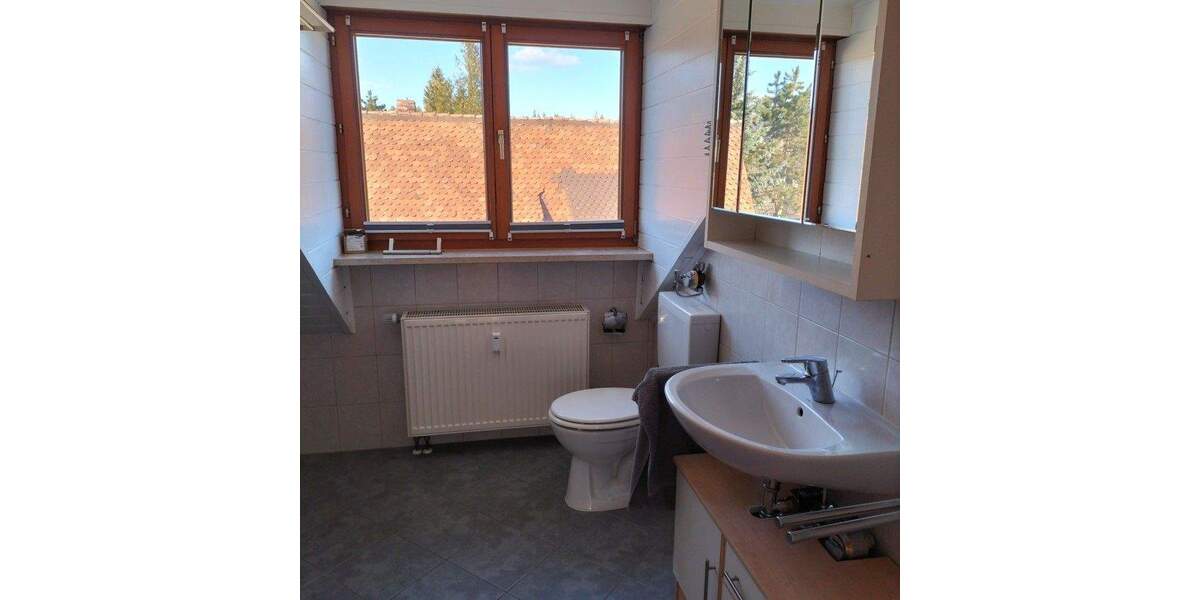 Etagenwohnung Hersbruck Altensittenbach - 3 Zimmer, 111 m&sup2;, 890&euro; | Angebot:25706193