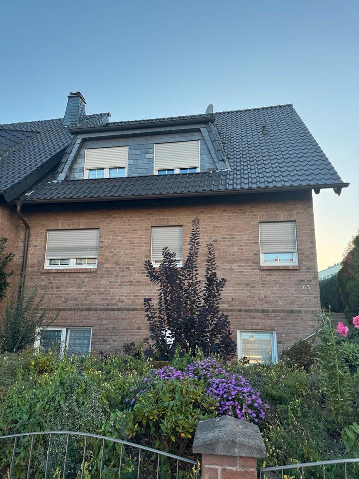 Einliegerwohnung Wesseling zwischen Köln & Bonn zimmer