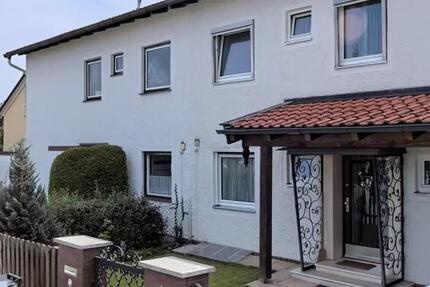 Wohnen auf Zeit Holzkirchen - 4 Zimmer, 170 m&sup2;, 500&euro; | Angebot:24872767