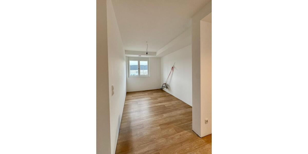 Doppelhaushälfte Burgebrach - 5 Zimmer, 140 m&sup2;, 1.500&euro; | Angebot:24688891