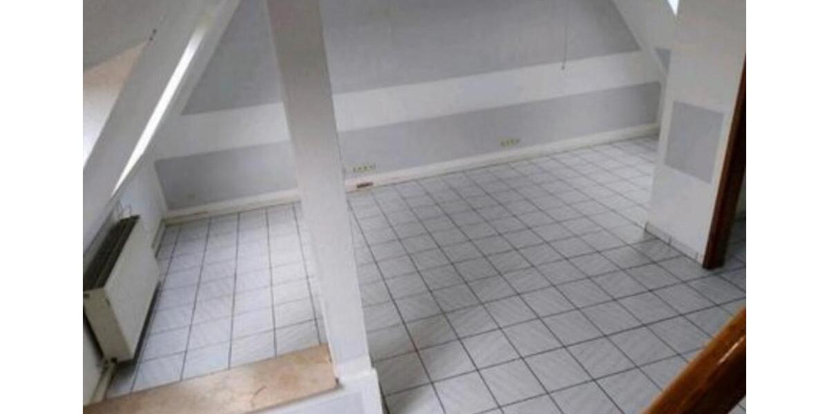 Dachgeschoßwohnung Gelsenkirchen Gelsenkirchen-Mitte - 3 Zimmer, 70 m&sup2;, 570&euro; | Angebot:24375080