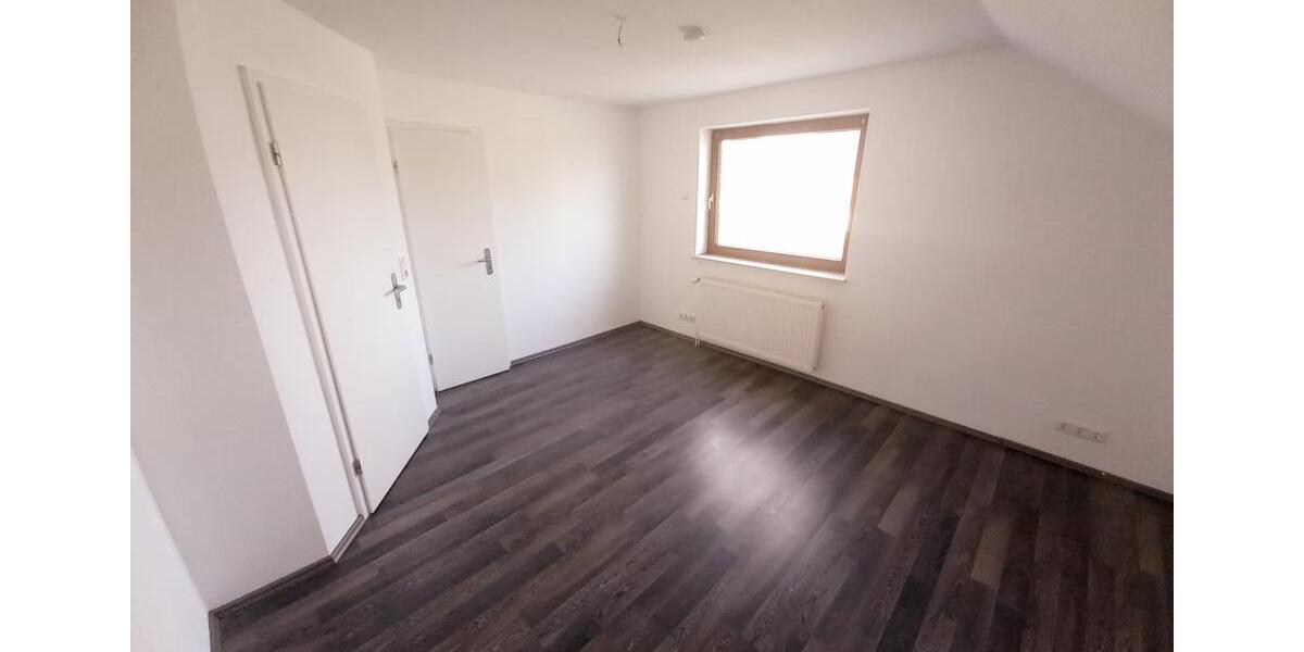 Maisonettenwohnung Büsum - 4 Zimmer, 127 m&sup2;, 1.050&euro; | Angebot:25858473