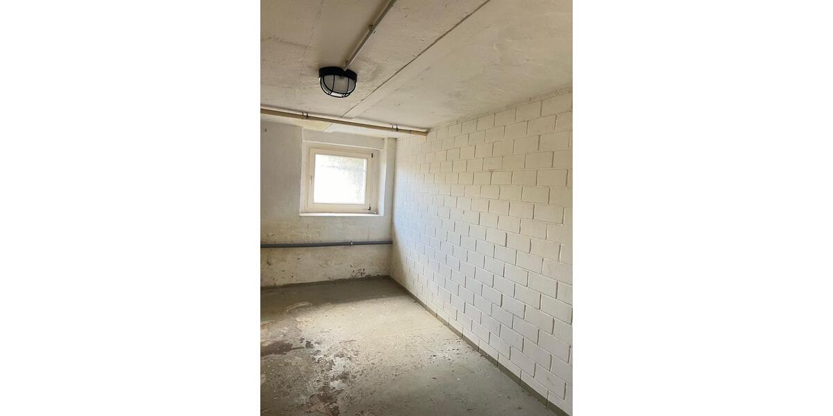 Erdgeschoßwohnung Blankenburg (Harz) - 2 Zimmer, 79 m&sup2;, 472&euro; | Angebot:21216585