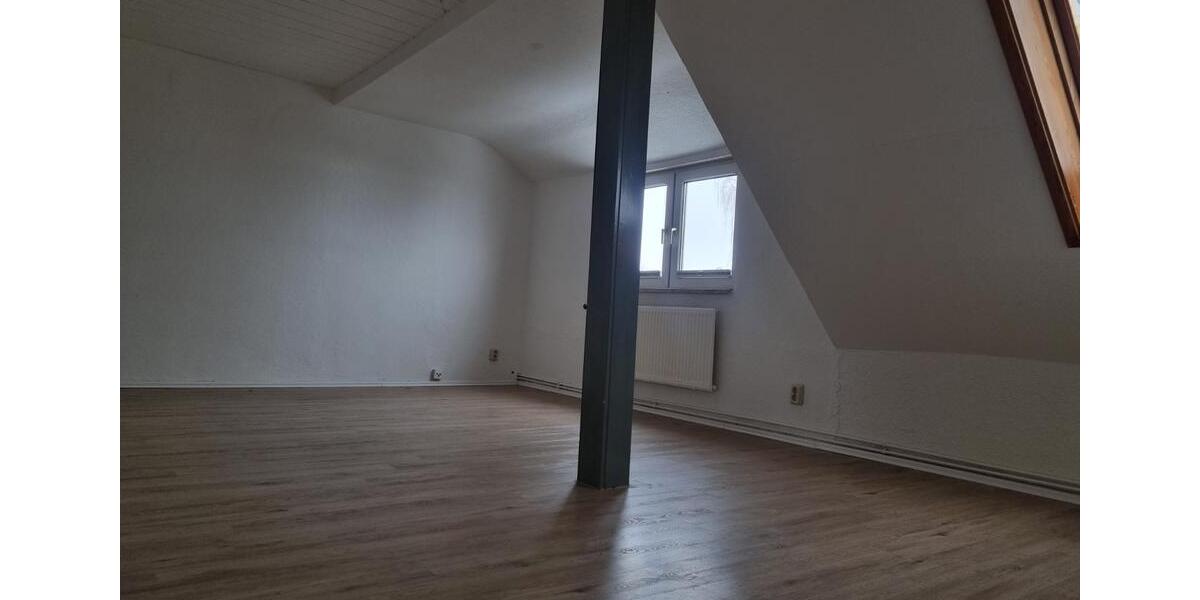 Dachgeschoßwohnung Halberstadt - 3 Zimmer, 57 m&sup2;, 459&euro; | Angebot:24776881