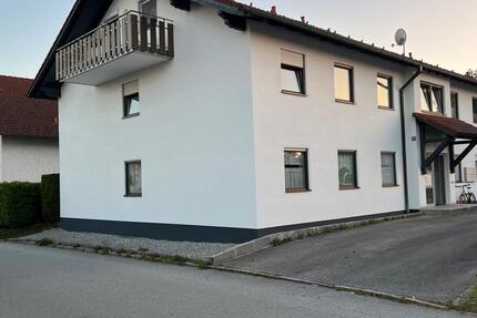 Schöne 3 Zimmer-Erdgeschoss-Wohnung in Schöllnach 3 zimmer