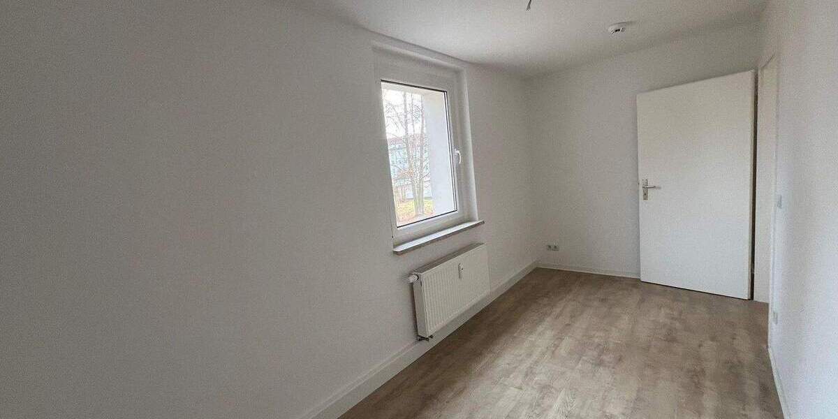 Etagenwohnung Zwickau Marienthal - 3 Zimmer, 56 m&sup2;, 249&euro; | Angebot:26834795