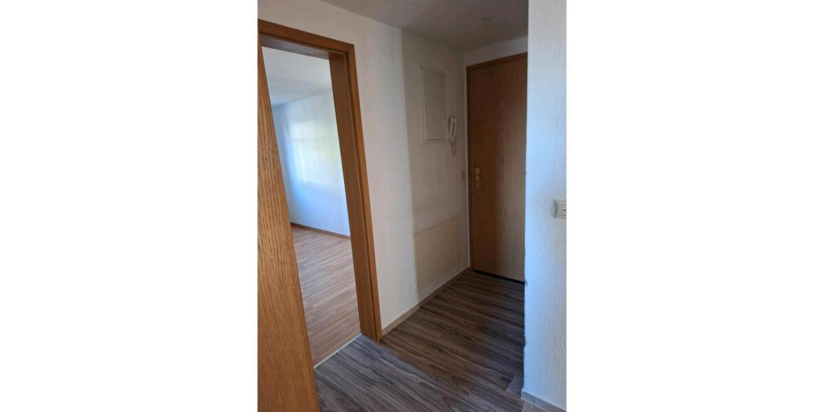 Etagenwohnung Dippoldiswalde - 4 Zimmer, 82 m&sup2;, 600&euro; | Angebot:26105046