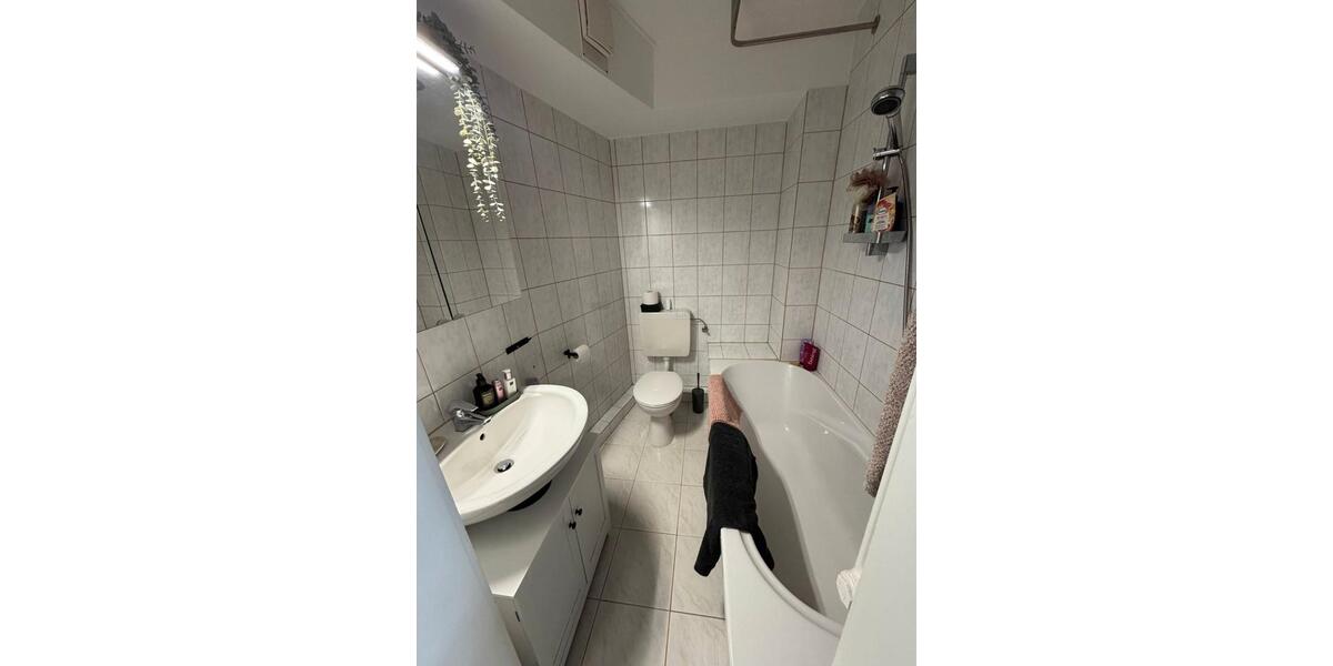 Etagenwohnung Köln Lindenthal - 2 Zimmer, 40 m&sup2;, 920&euro; | Angebot:26563149