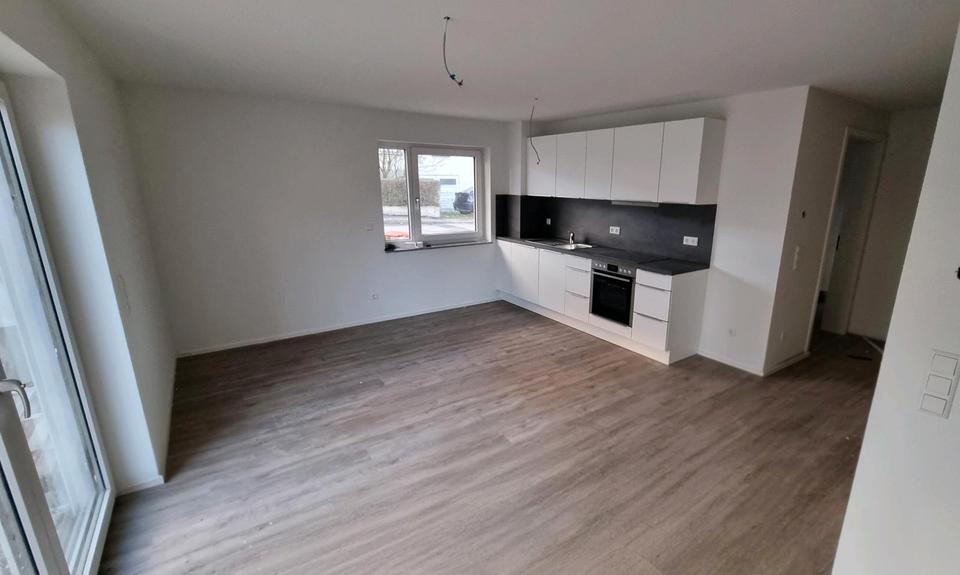 2 Zimmer Wohnung EG, Terrasse, Kellerraum, Stellplatz in Nehren 2 zimmer