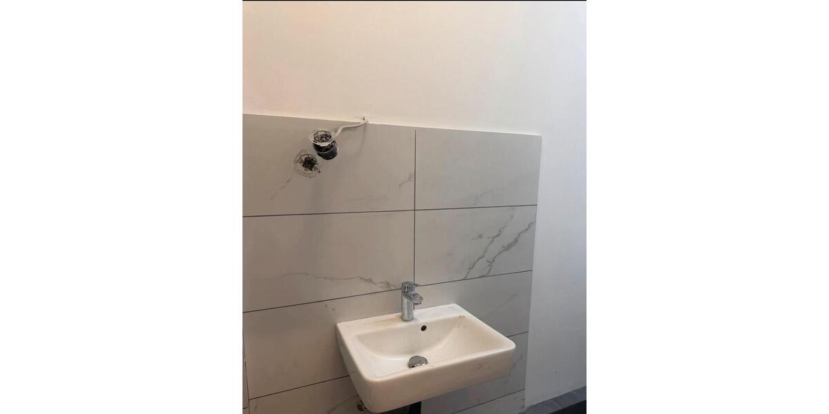 Mindestmietdauer langzeit Altbauwohnung stilvoll renoviert. 3.0G 2 zimmer