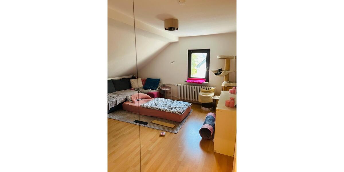 Dachgeschoßwohnung Bonn Hardtberg - 2 Zimmer, 51 m&sup2;, 840&euro; | Angebot:26568384