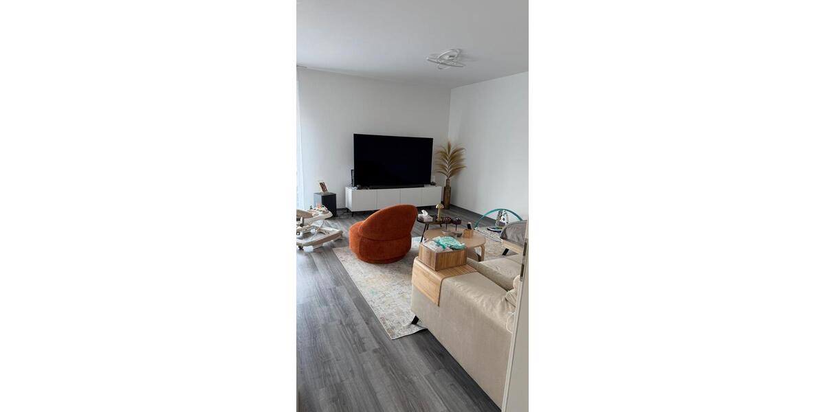 Etagenwohnung Düren Rölsdorf - 2 Zimmer, 82 m&sup2;, 1.125&euro; | Angebot:26270988