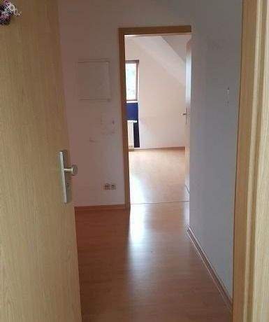 Etagenwohnung Gornsdorf - 2 Zimmer, 60 m&sup2;, 350&euro; | Angebot:25660628