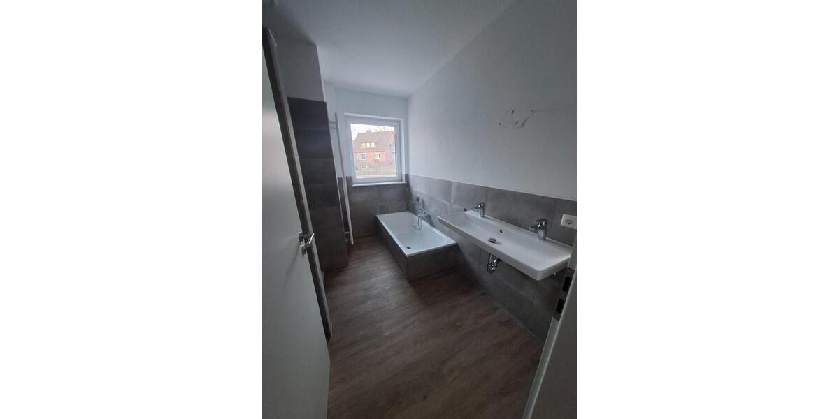 Erdgeschoßwohnung Faßberg - 4 Zimmer, 101 m&sup2;, 1.200&euro; | Angebot:24794890