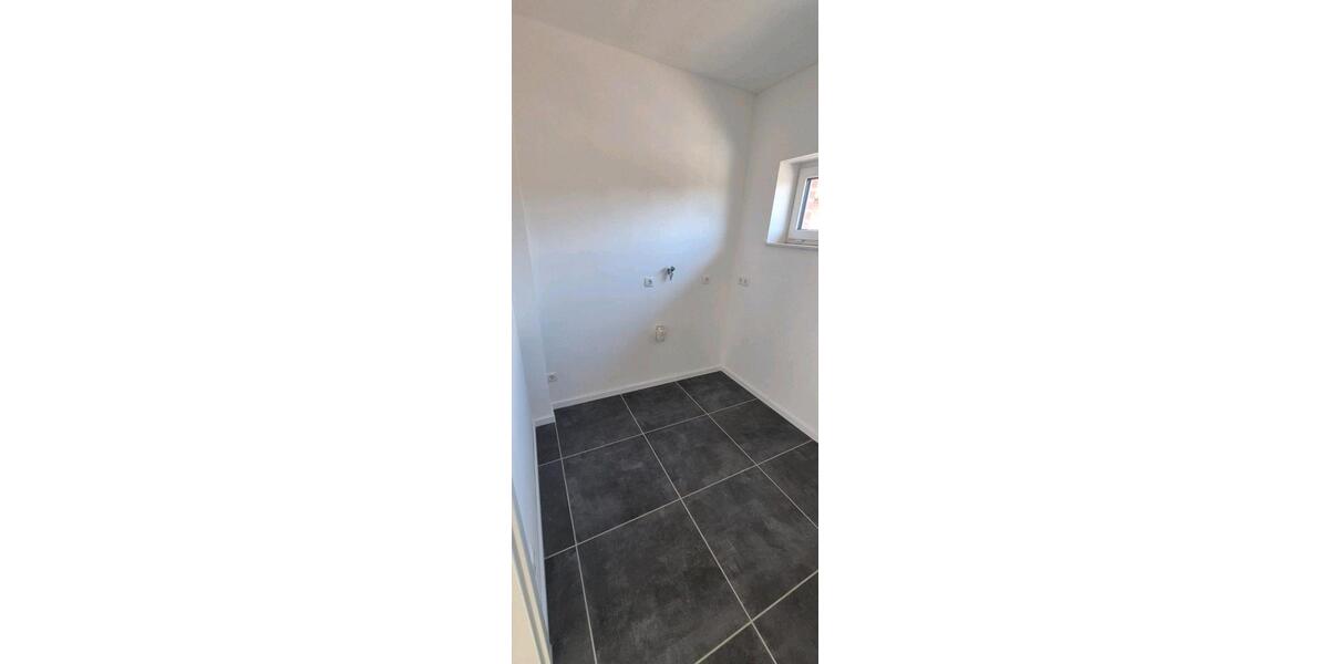 Etagenwohnung Saterland - 3 Zimmer, 65 m&sup2;, 700&euro; | Angebot:26050372