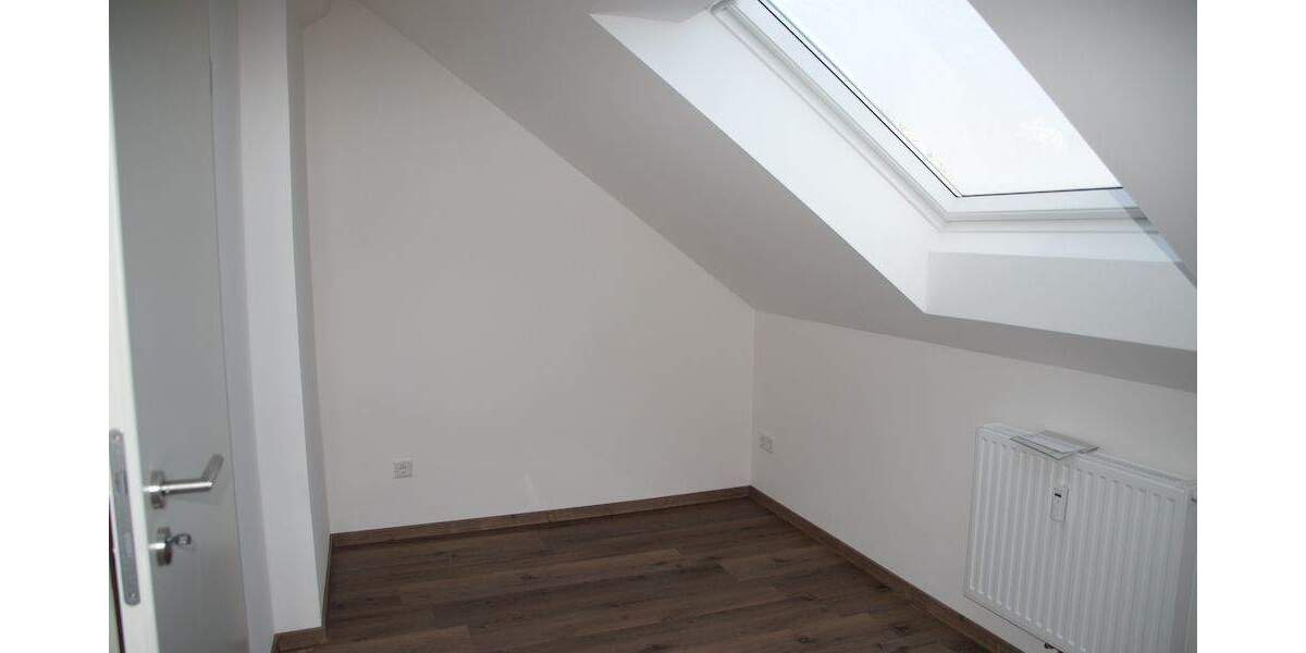 Etagenwohnung Petersaurach Großhaslach - 3 Zimmer, 84 m&sup2;, 750&euro; | Angebot:25095627