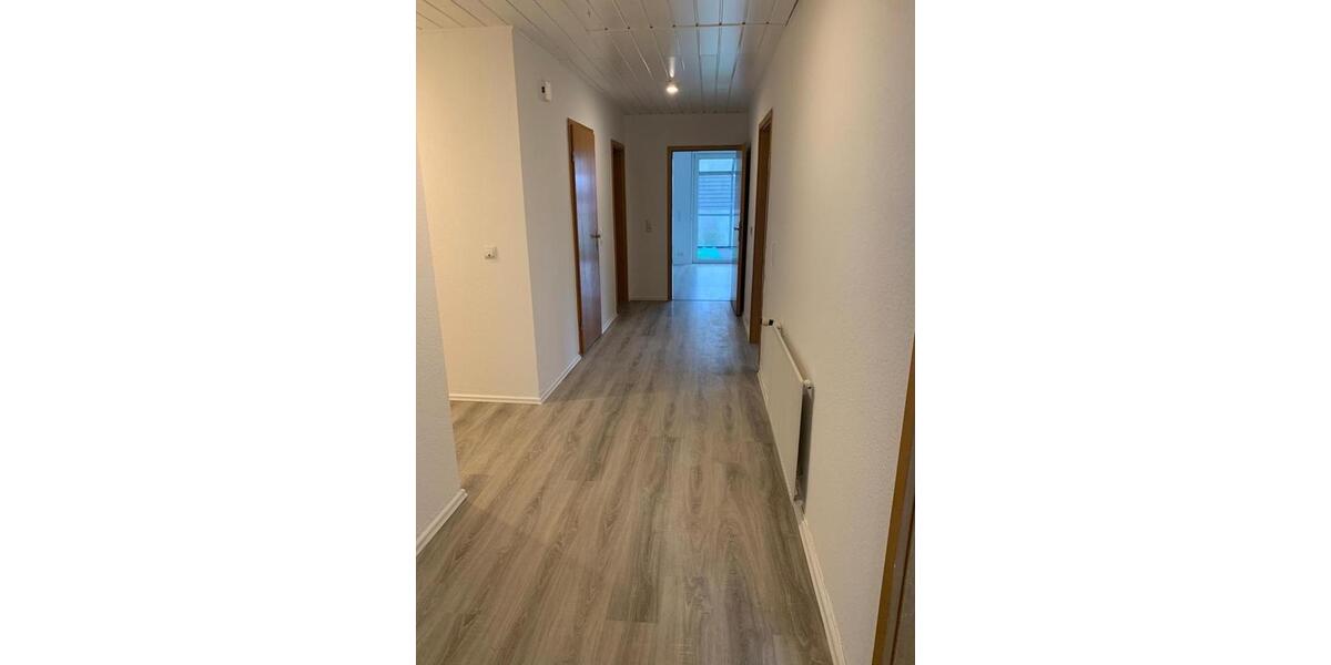 Etagenwohnung Bothel - 4 Zimmer, 98 m&sup2;, 700&euro; | Angebot:26587349