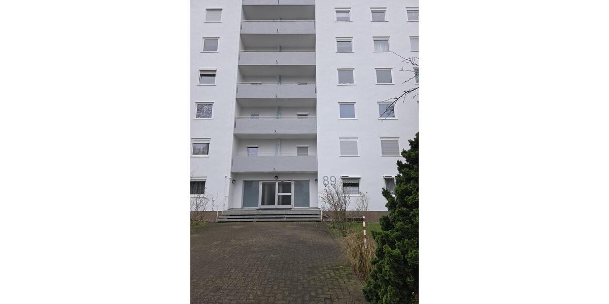 4ZKB in Saarbrücken-Dudweiler * EBK * 2 Balkone * ab 01.04.2026 4 zimmer