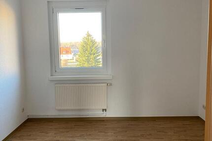 Wohnung Bernsdorf - 2 Zimmer, 50 m&sup2;, 260&euro; | Angebot:25824211