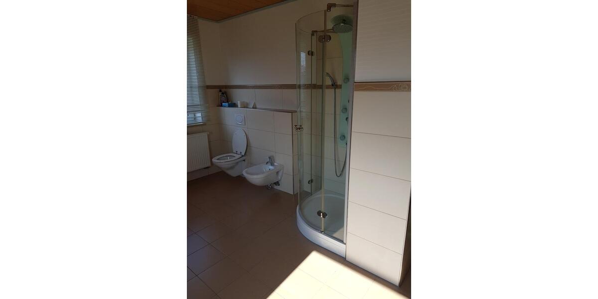 Erdgeschoßwohnung Burgwindheim - 2 Zimmer, 79 m&sup2;, 700&euro; | Angebot:26573311