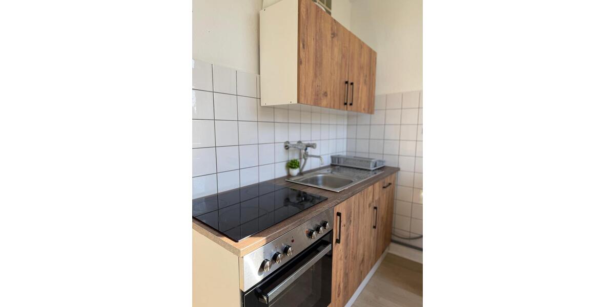 Wohnen auf Zeit Oberhausen - 4 Zimmer, 85 m&sup2;, 15&euro; | Angebot:25873528