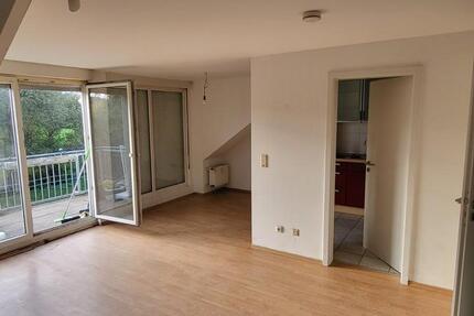 Schöne, helle 2-Zimmer-DG-Wohnung am Kottenforst ab 1.11. frei! zimmer