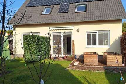 Haus Berlin Marzahn-Hellersdorf - 5 Zimmer, 144 m&sup2;, 2.450&euro; | Angebot:26333737