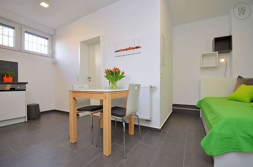 Wohnung zum Mieten in Stuttgart 890 € 20 m²