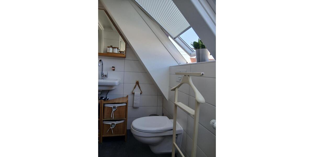 Wohnen auf Zeit Neusäß - 4 Zimmer, 105 m&sup2;, 1.750&euro; | Angebot:26017256