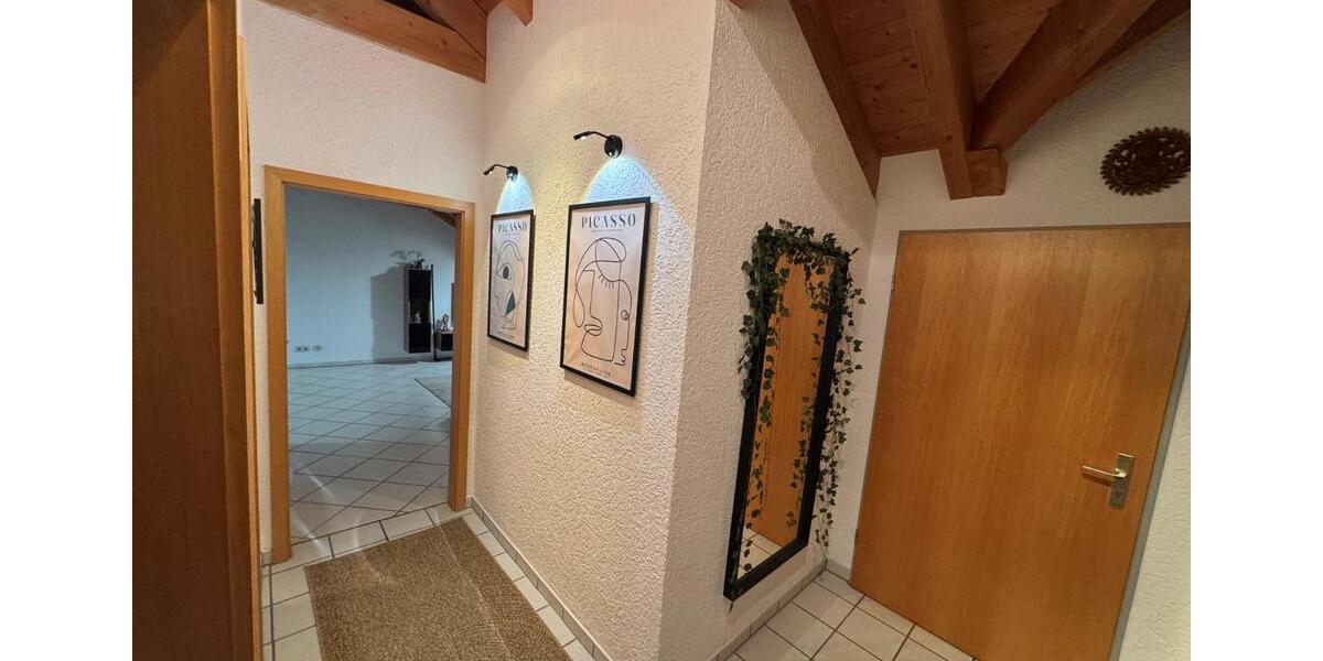 Dachgeschoßwohnung Lörrach - 2 Zimmer, 70 m&sup2;, 970&euro; | Angebot:26030741