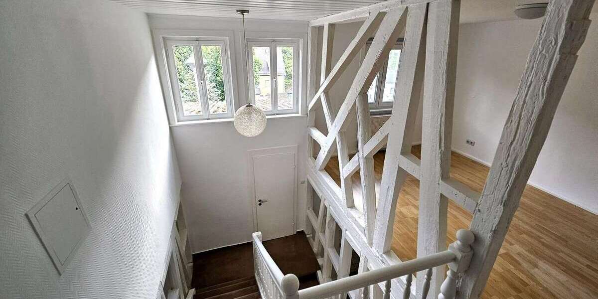 Etagenwohnung Schlangenbad - 4.5 Zimmer, 145 m&sup2;, 1.380&euro; | Angebot:26759789