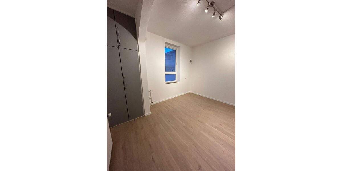 Einfamilienhaus Worms Innenstadt - 5 Zimmer, 170 m&sup2;, 1.850&euro; | Angebot:25166322