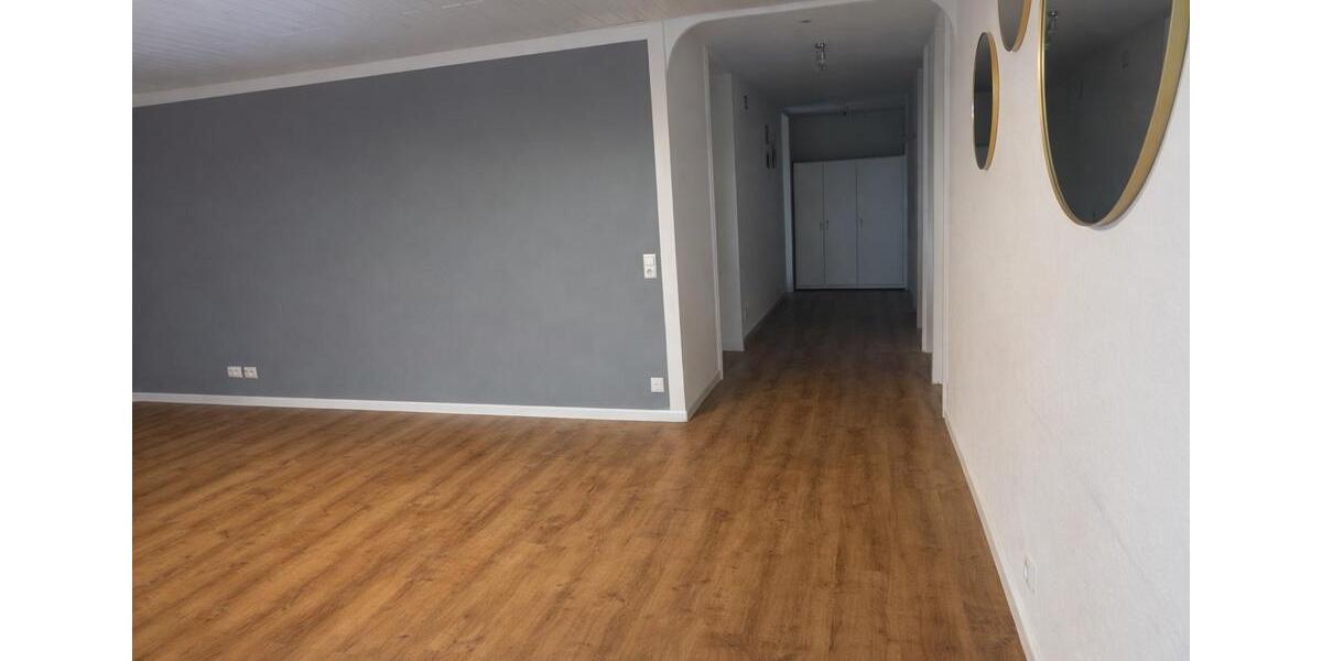 Hochparterre Bruchsal - 3 Zimmer, 90 m&sup2;, 1.500&euro; | Angebot:25612098