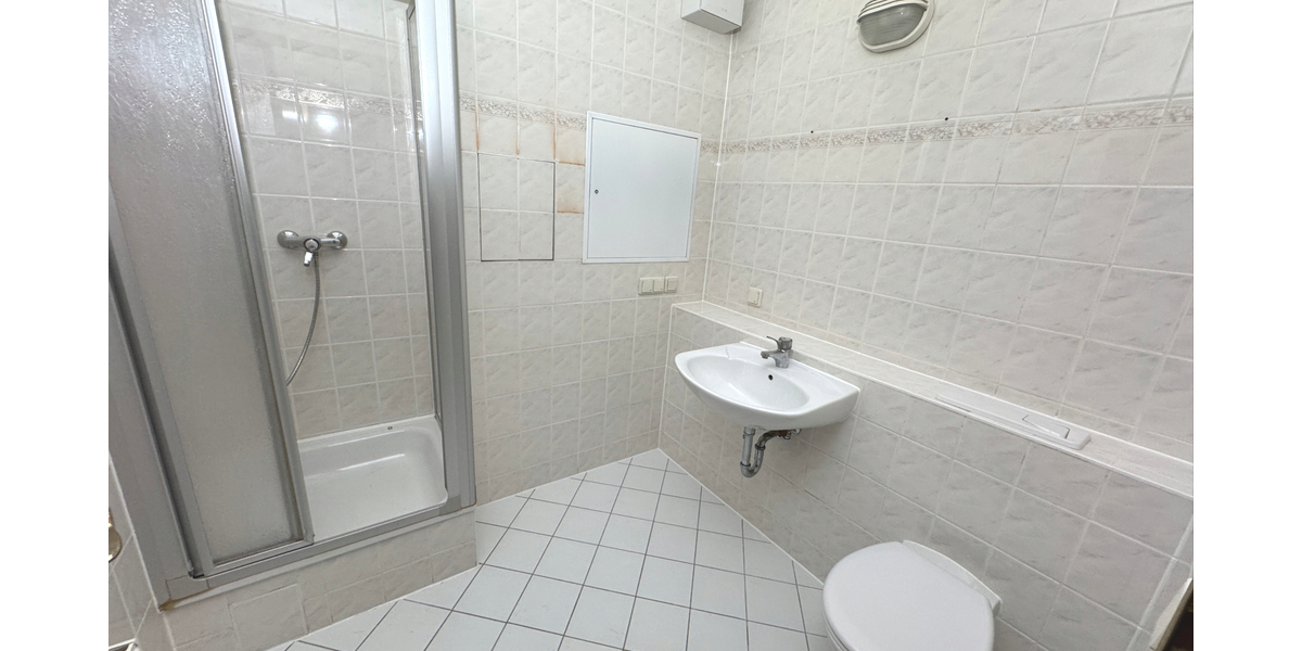 Kleine 1 Raum Wohnung mit Schlafnische und Aufzug in Gera - Etagenwohnung Gera Bieblach-Ost | Angebot:26714339