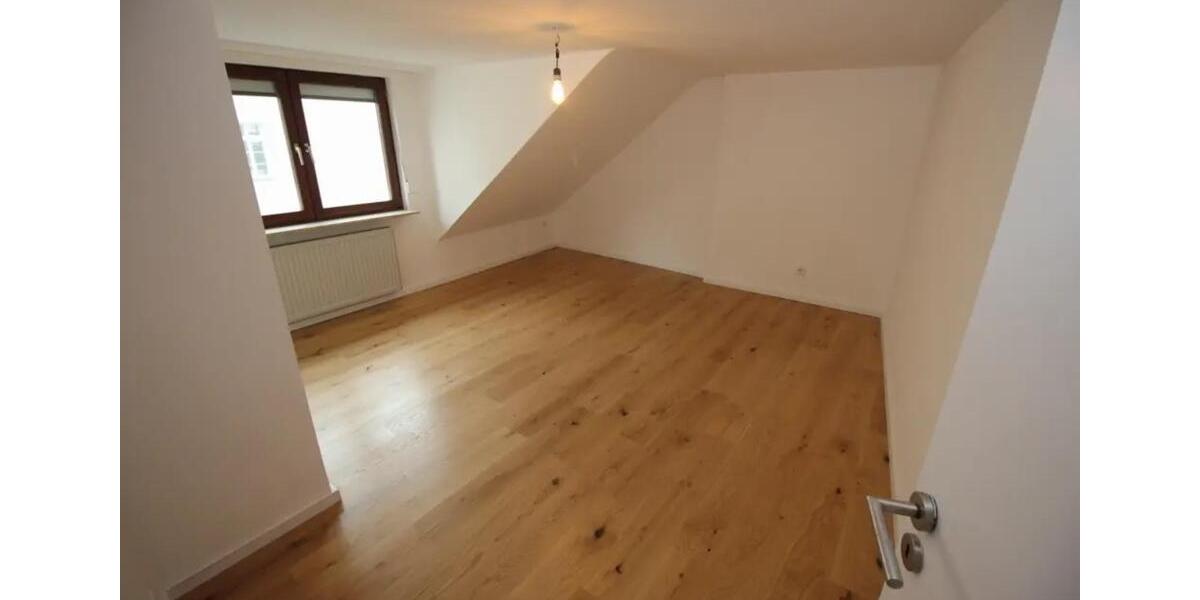 Einfamilienhaus Friedberg (Hessen) - 6 Zimmer, 130 m&sup2;, 1.800&euro; | Angebot:25083047